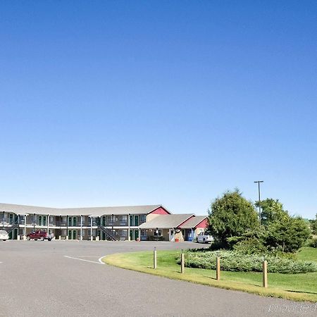 Rodeway Inn Pine River Exteriör bild